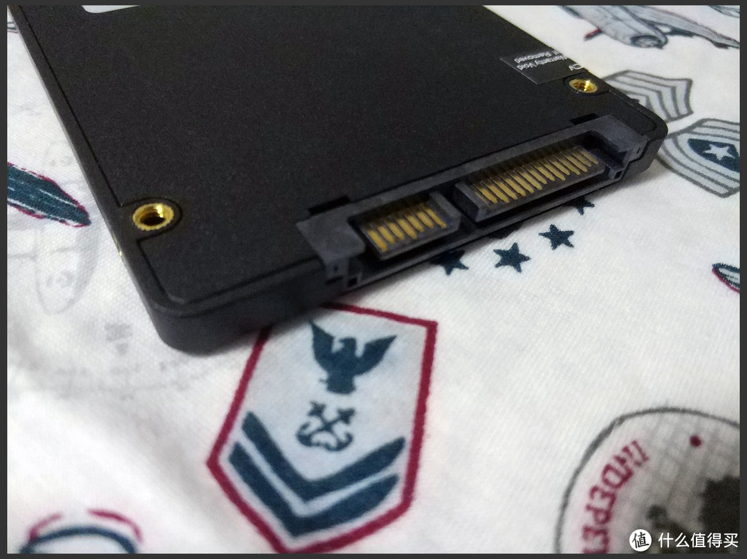 上车了鱼竿厂老电脑升级专用经济适用SSD