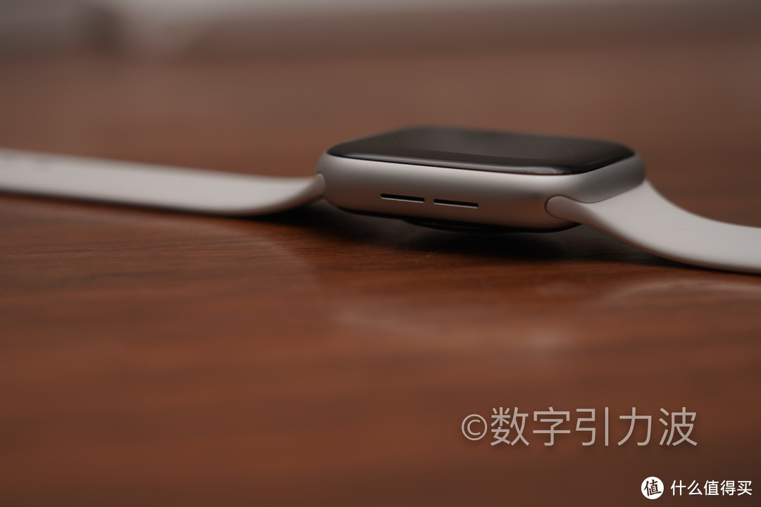 不戴手表的人为何买了Apple Watch 5 