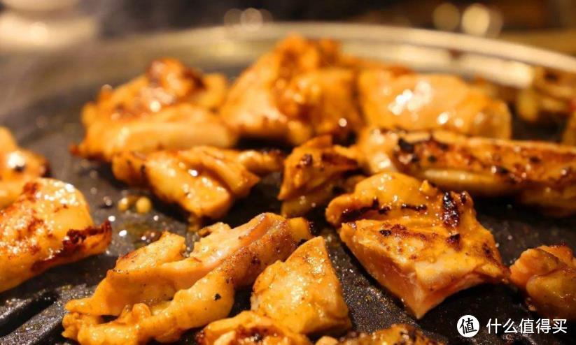 中国式厨房偏爱炒菜和烧烤，哪种抽油烟机更好用？