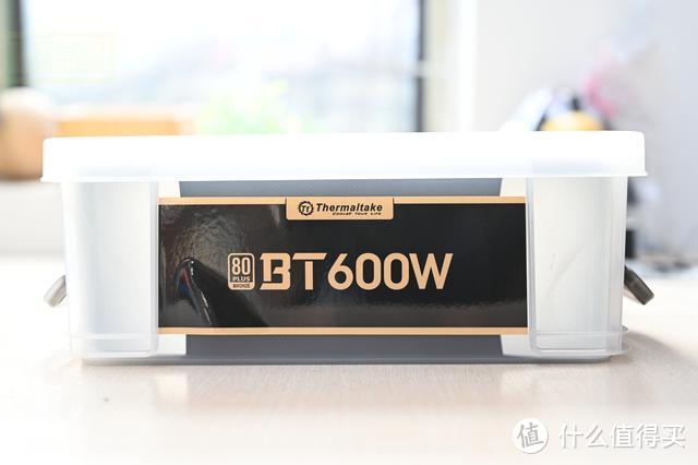 简单干净的铜牌电源，自带收纳盒的Tt BT 600W体验