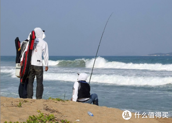 大部分沿海都有沙滩，作钓时应该选择风浪小的时候，浪大水混请回头