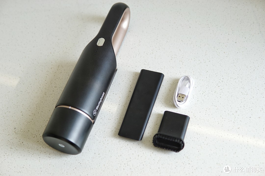 不同于戴森的吸尘体验：既是便携吸尘器，又是车载吸尘器的西屋小型吸尘器