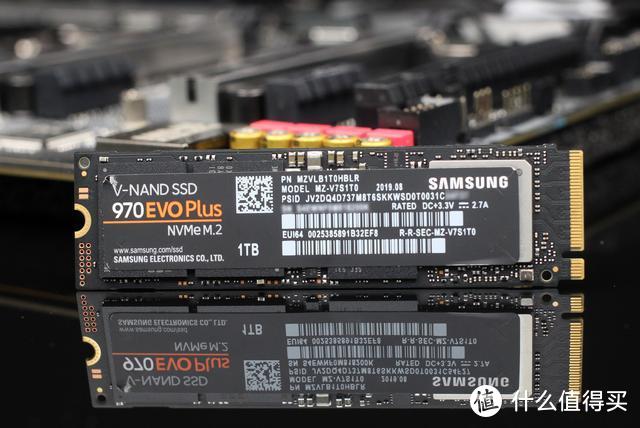 PCIe4.0 SSD单挑最强PCIe3.0 SSD：性能差距有多少？