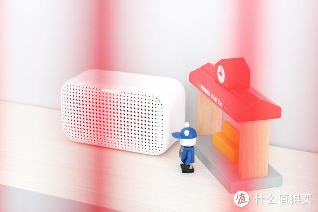 Redmi小爱音箱Play外观简洁、功能强大，却只卖79元