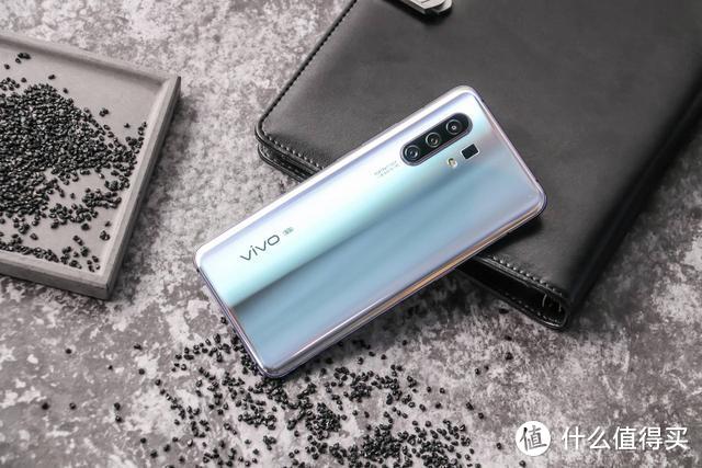 vivo X30 Pro上手简评：60倍超级变焦下深藏的极致体验