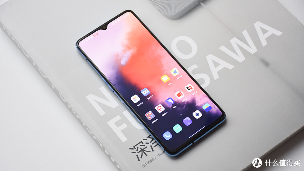 OnePlus 7T 深度体验报告丨是中庸，亦是未来。