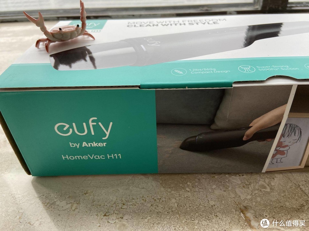 小巧好用颜值高、方便省钱吸力大。安克创新eufy手持车载吸尘器