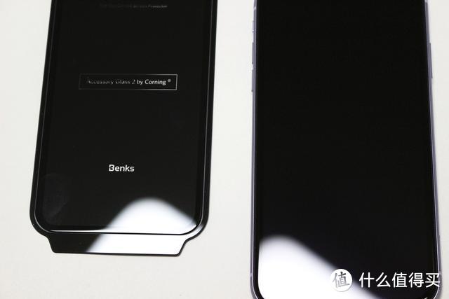 购买IPhone11而不知道贴一块什么样的钢化膜？看这里就对了