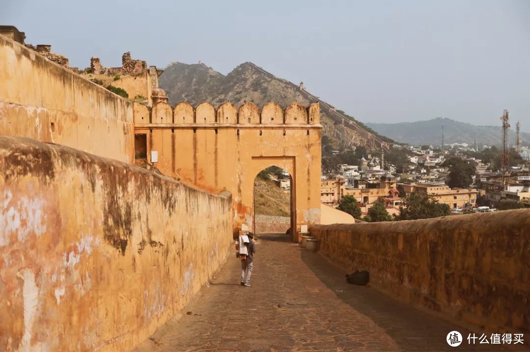 印度四色城之粉城斋普尔，怀念那只昏黄世界里的开屏孔雀