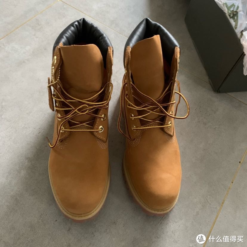 人生第一双靴子 Timberland 10061 开箱有感