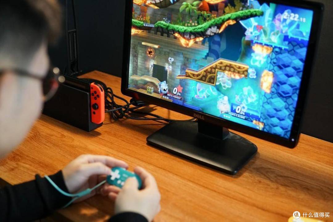 switch好搭档轻游戏神器八位堂zero2蓝牙手柄体验评测