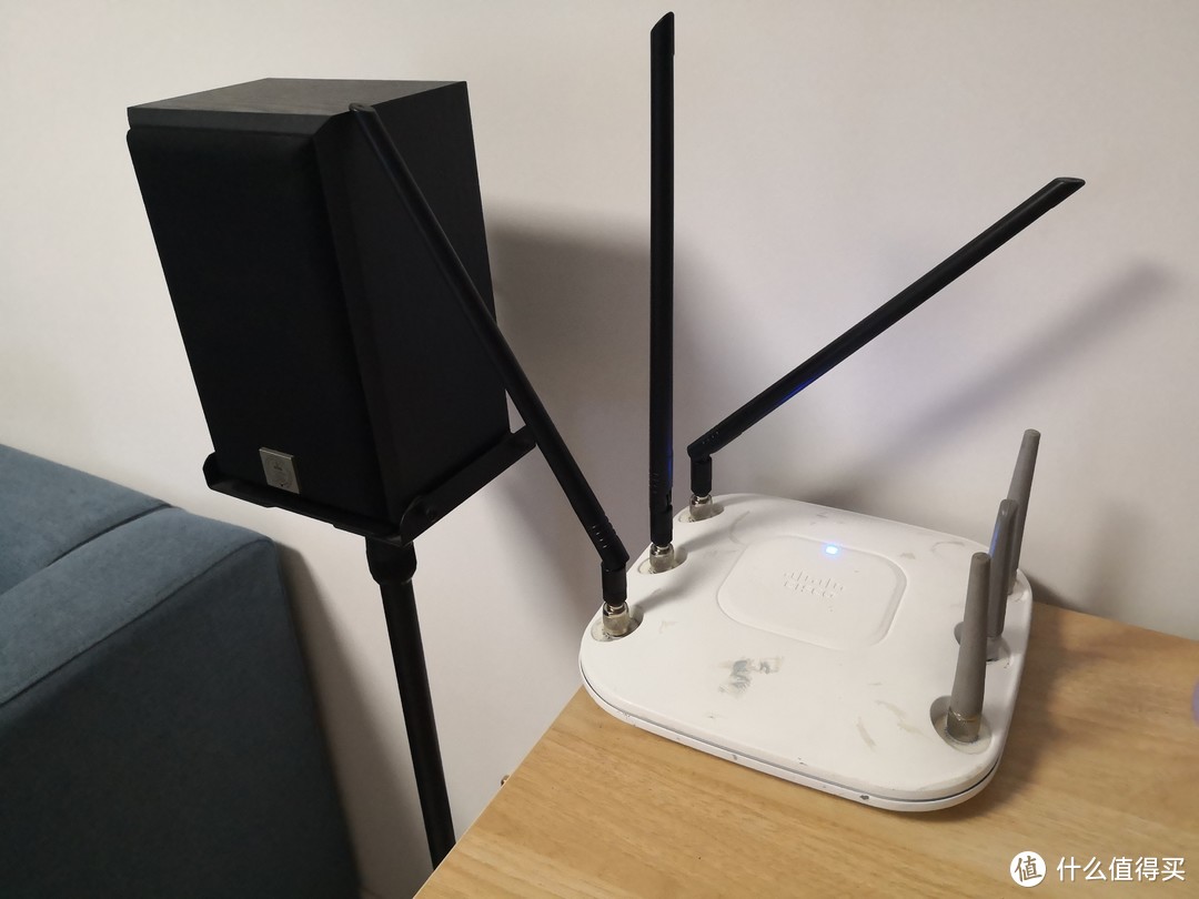 曾卖3000元的高端商用AP，放家里用稳的一逼，再也不担心断网了_路由器_什么值得买