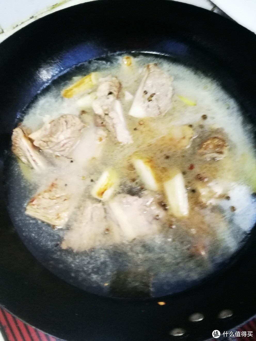 牛钙骨萝卜汤～暖身美味又滋补