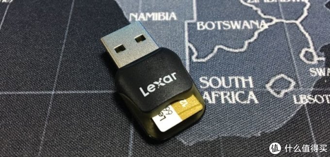 小巧便携的雷克沙(Lexar) USB3.0 TF卡读卡器