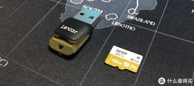 小巧便携的雷克沙(Lexar) USB3.0 TF卡读卡器