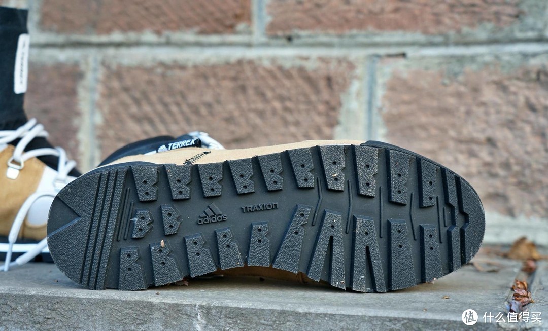 保暖透气防滑：adidas TERREX户外运动鞋评测