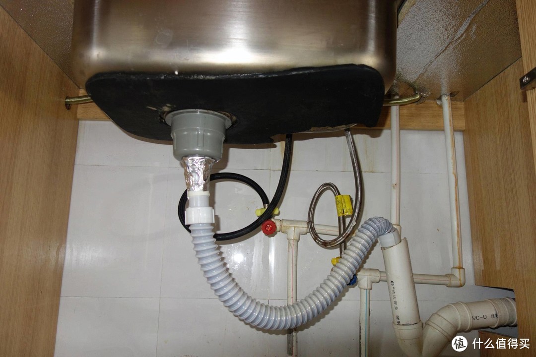 像水槽一样安装，旧厨房也能轻松改造，方太水槽洗碗机Q8使用体验