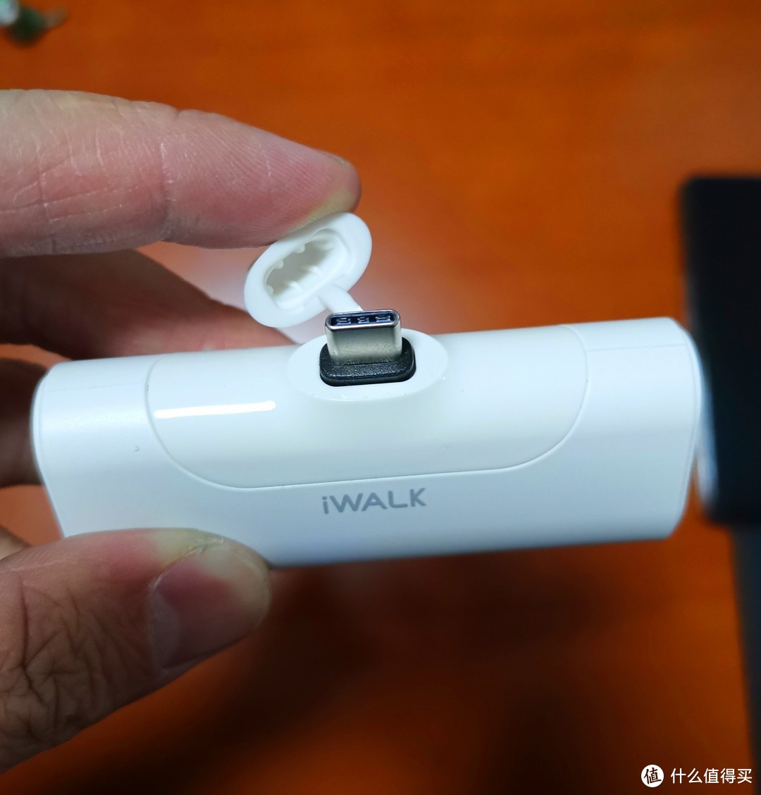 iWALK（爱沃可）口袋宝4代移动电源开箱图赏