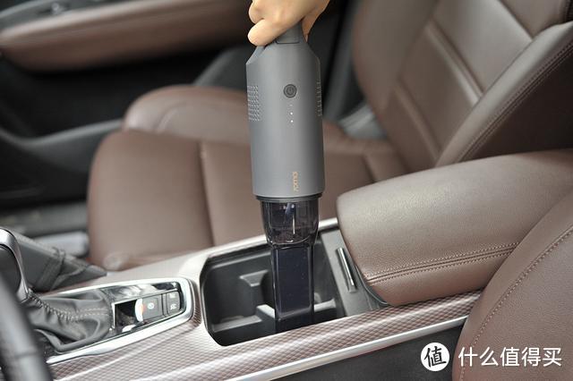 保持车内整洁不能懒，轻松一吸的事让70迈随手吸尘器来帮忙