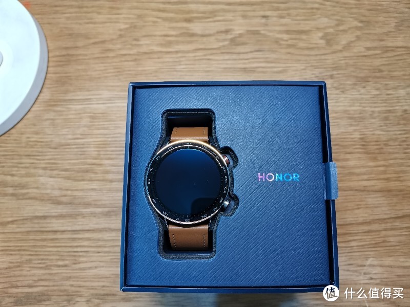 首晒，荣耀HONOR MagicWatch2 46mm 亚麻棕智能手表