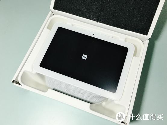 小爱触屏音箱Pro8，能当平板用的智能音箱