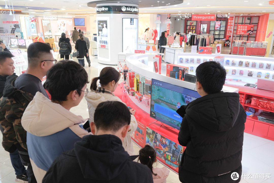 在国行Switch店，我看到了什么叫“为你的笑容而来”