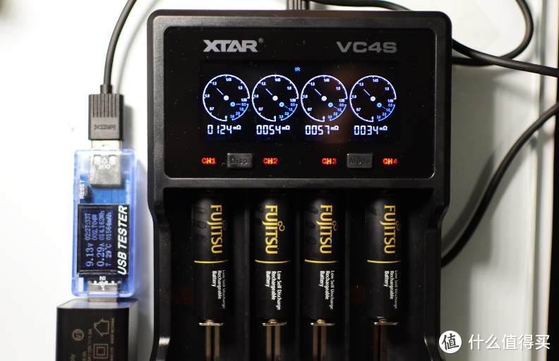 全面兼容四槽随充——XTAR智能充电器VC4S专业评测