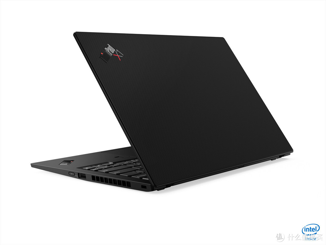 搭载新式X剪刀背光键盘：Lenovo联想发布新款 ThinkPad X1 Carbon和Yoga变形本