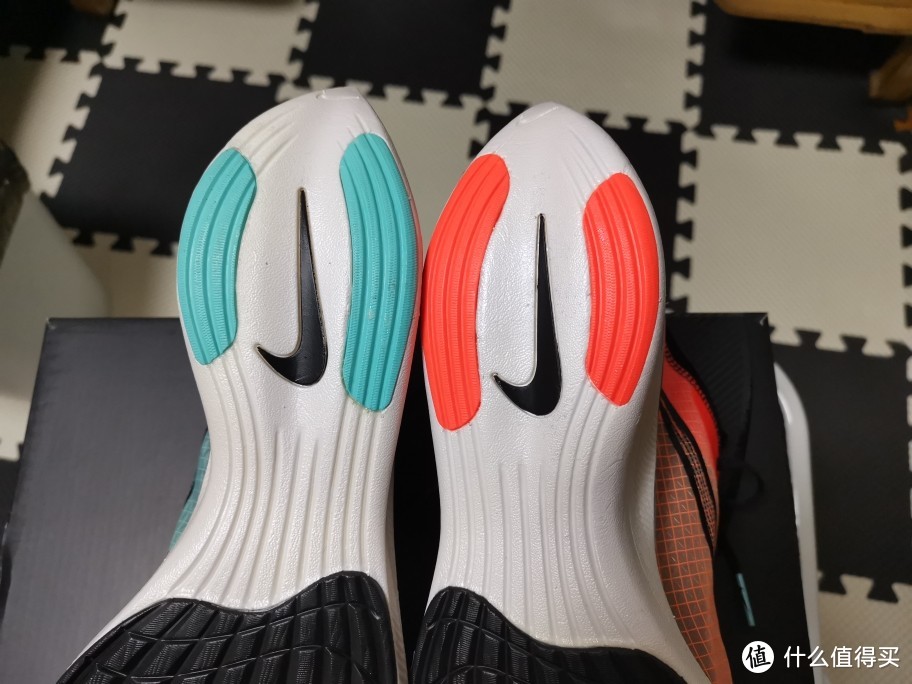 地表最强跑鞋—Nike NEXT% HKNE 箱根配色开箱晒物