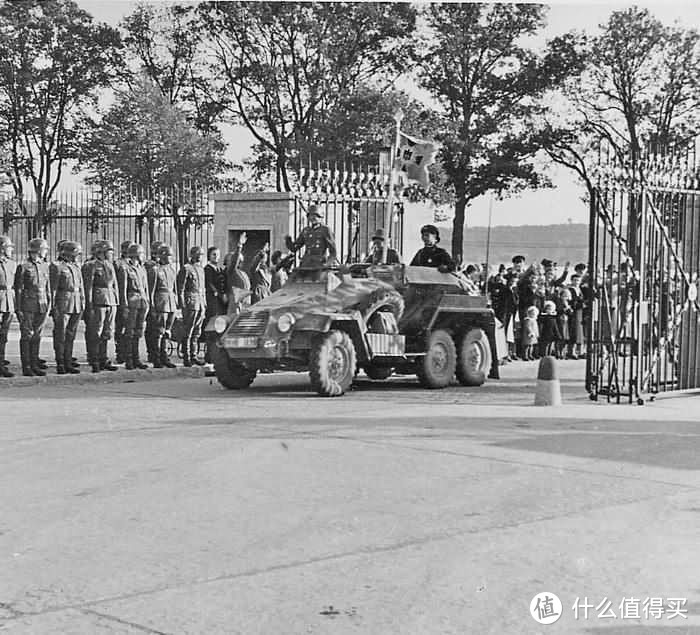 Sd.kfz. 247 Ausf. A型装甲车，同样由L2H43/143改进而来