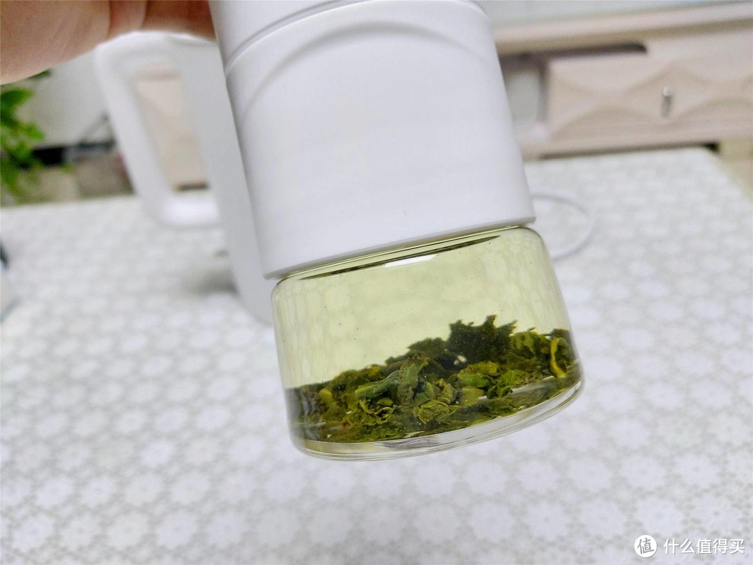 饮茶也要有仪式感，小米有品茶水分离随行杯开箱体验