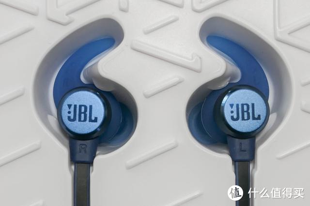 隔绝杂音，还原音乐本来享受，JBL T280NC 蓝牙降噪耳机轻体验