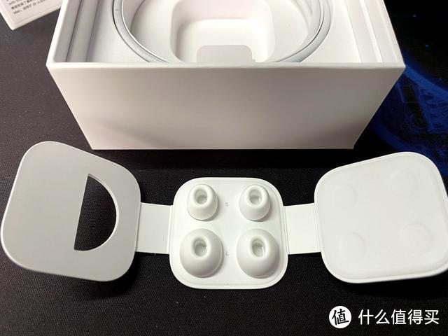 AirPods Pro，值不值？不值！香不香？真香！