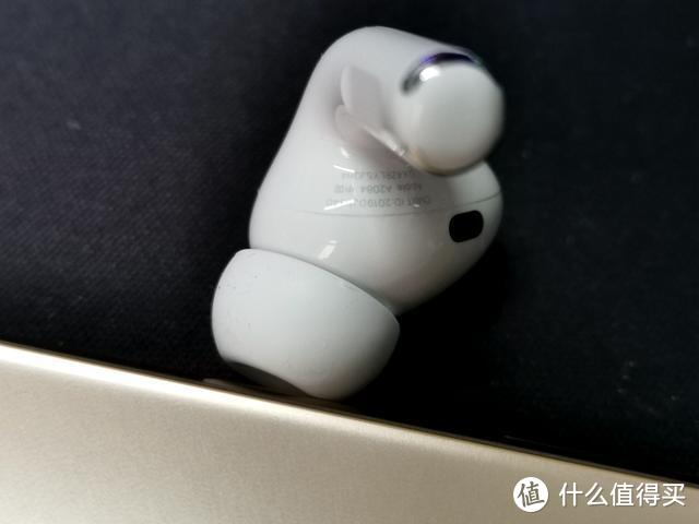 AirPods Pro，值不值？不值！香不香？真香！