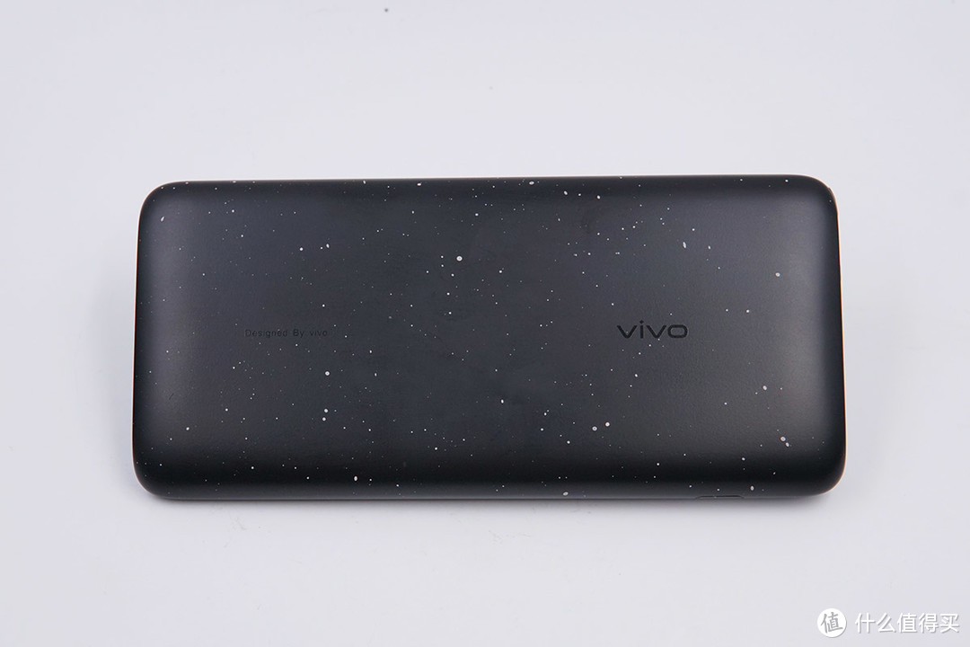 拆解报告：vivo 10000mAh 18W双向快充移动电源PB1930