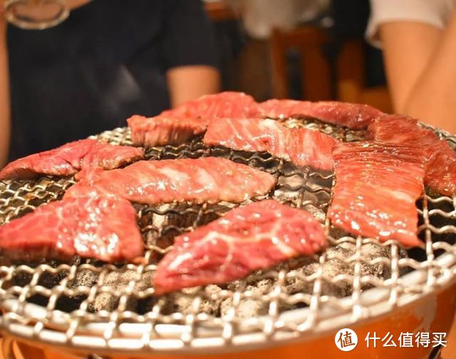 在日本吃肉，你选择大众点评，我偏爱不刷分的Tabelog