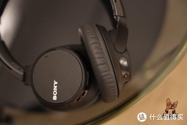 索尼WH-CH700N无线蓝牙降噪立体声耳机体验：享受长时间的聆听