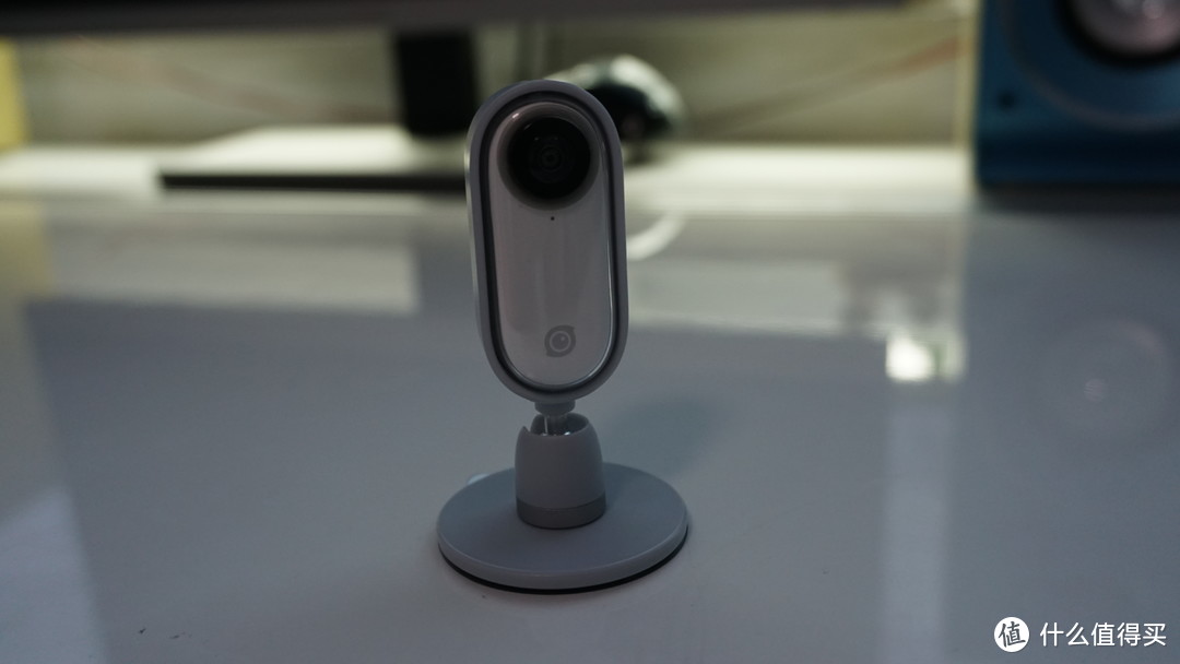 视频深度评测Insta360 GO拇指相机，轻若无物能拍出更奇特的视角