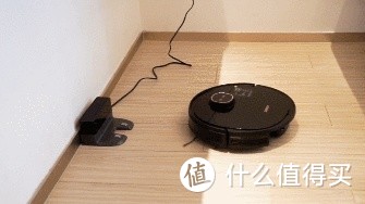 实测｜谁是最强扫地僧，米家、科沃思、iRobot、云鲸、石头大乱斗