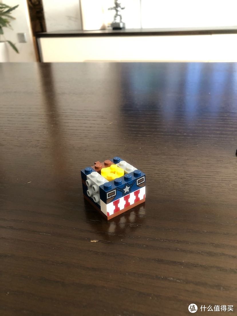 LEGO BRICKHEADZ 乐高方头仔  41589 美国队长
