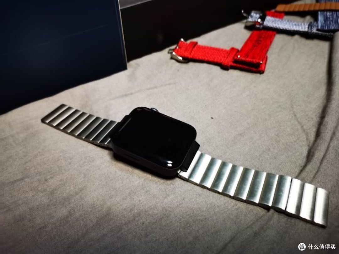 智能手表配什么表带？一文搞定方表圆表选择表带困难症by华为Watch GT2 荣耀Magic