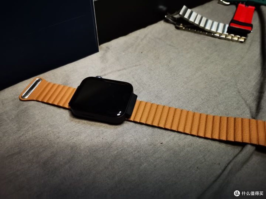 智能手表配什么表带？一文搞定方表圆表选择表带困难症by华为Watch GT2 荣耀Magic