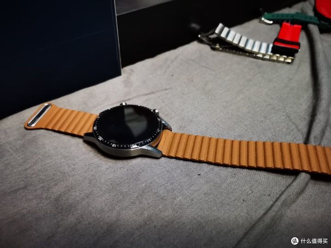 智能手表配什么表带？一文搞定方表圆表选择表带困难症by华为Watch GT2 荣耀Magic