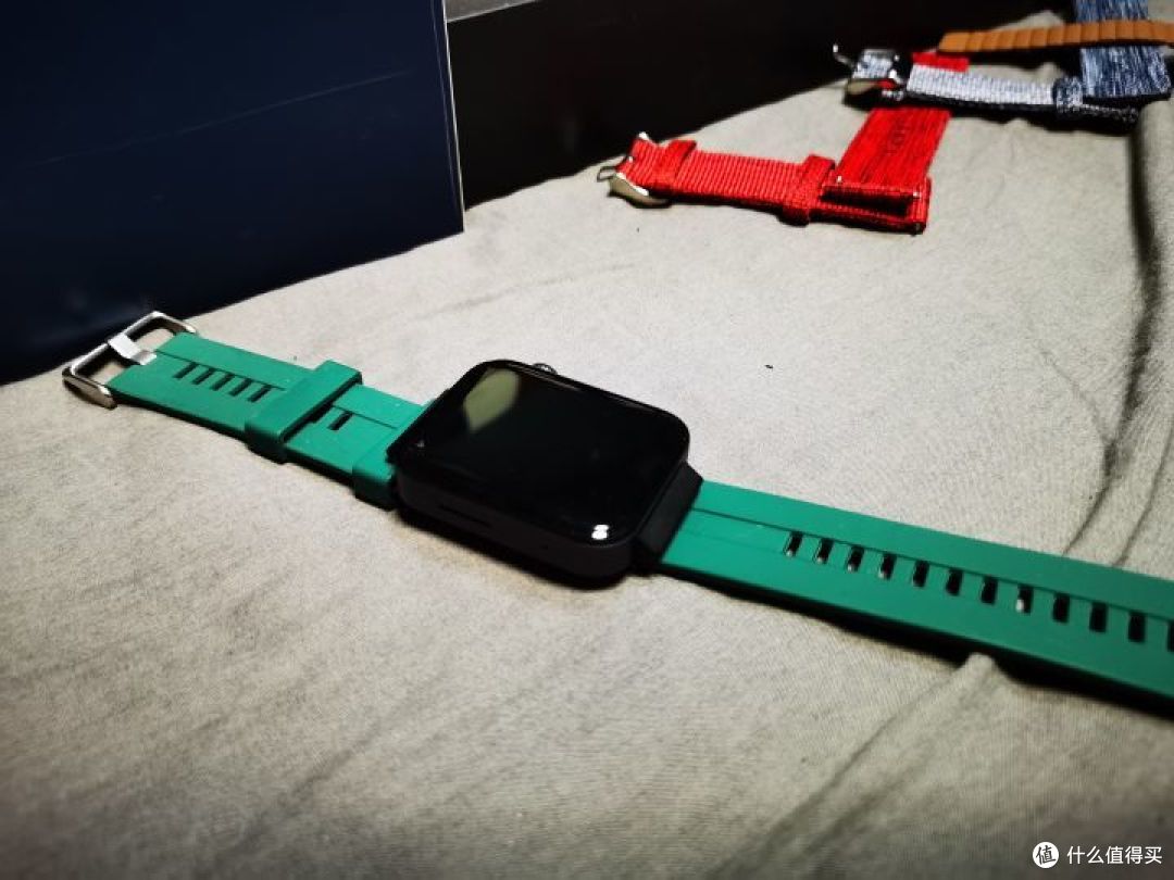 智能手表配什么表带？一文搞定方表圆表选择表带困难症by华为Watch GT2 荣耀Magic