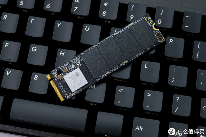 低价不低质的NVMe SSD:爱国者P2000 NVMe固态硬盘