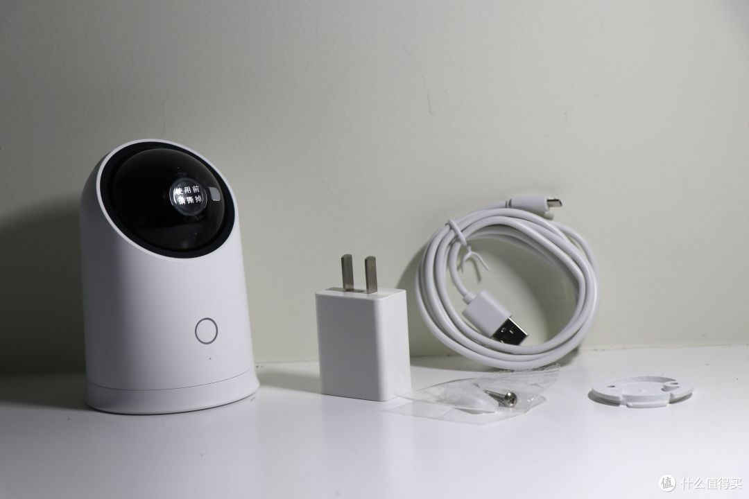 微光全彩,手势通话——荣耀智能云台摄像头评测