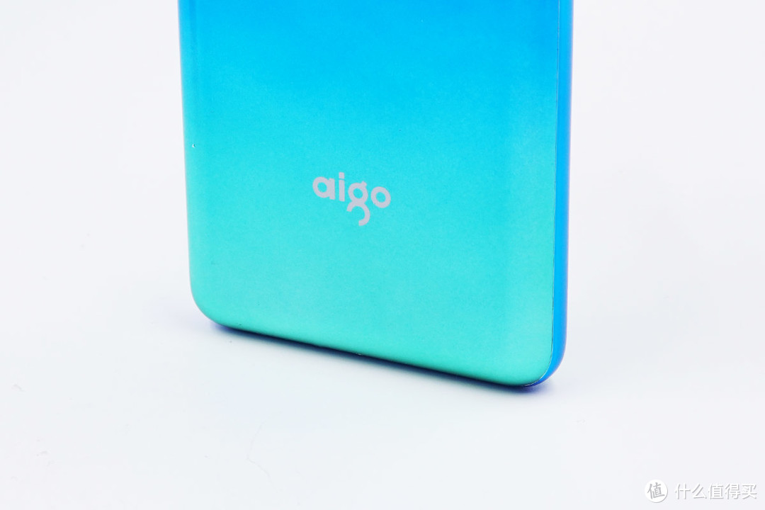 拆解报告：aigo爱国者10000mAh 18W PD双向快充移动电源S100PD