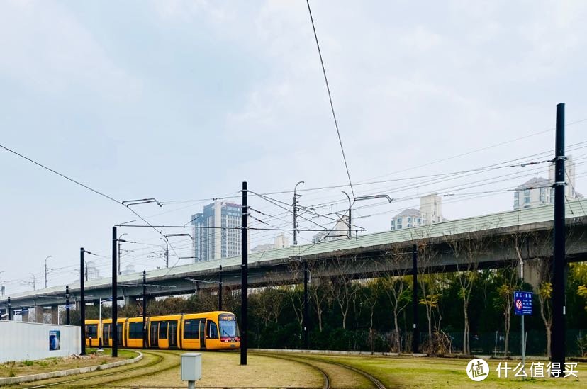 去影院路上戏很多|体验一次上海松江有轨电车🚃GO❗️❗️