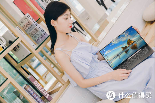 联想YOGA S940上手全体验：一块玻璃下富藏智能化