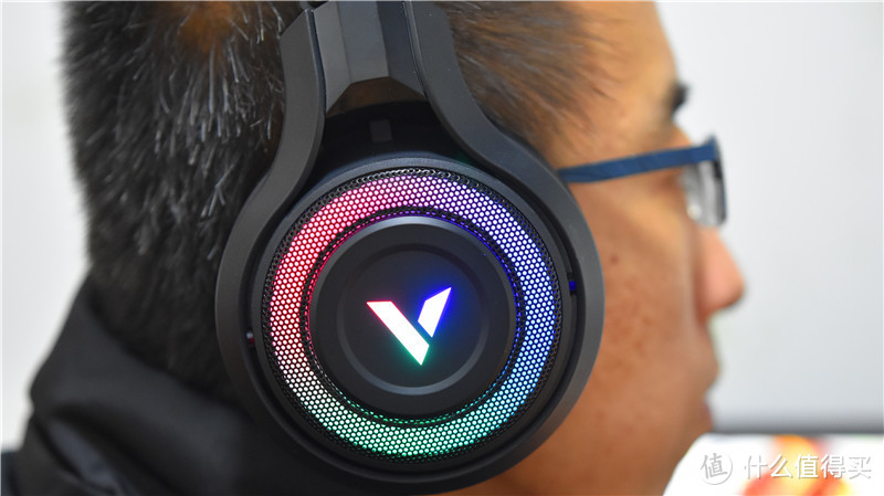 极致音效，沉浸体验——雷柏VH520游戏耳机